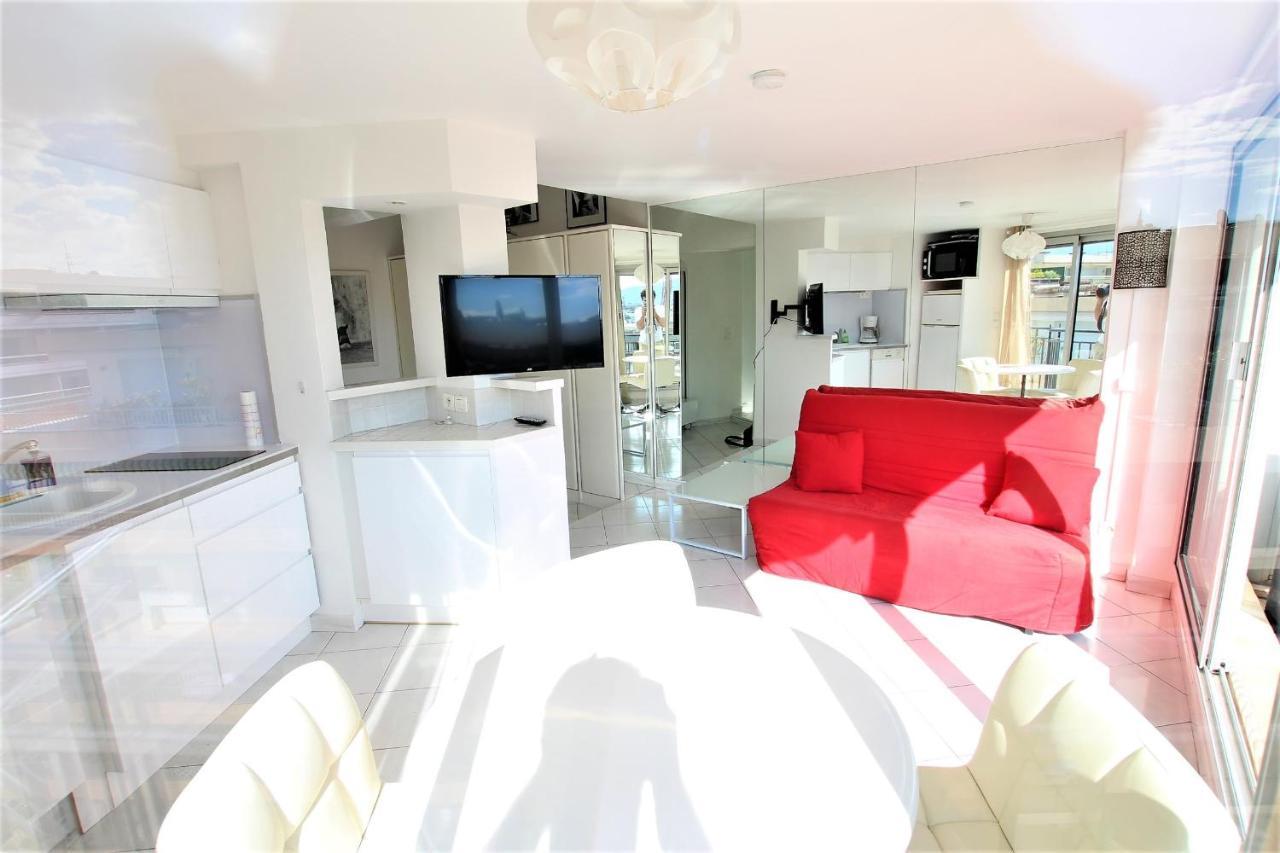 Nice Apartment Last Floor With Terrace And Clear View On The Sea Cannes Kültér fotó